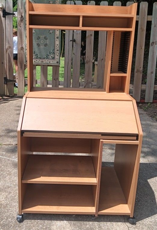 Solid Wood Oak Desk For Sale.