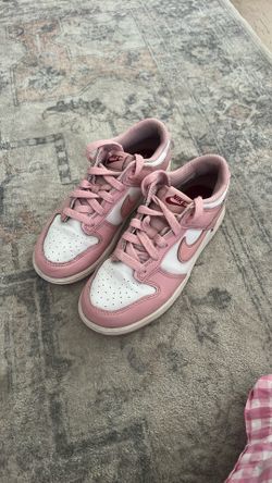 Nike pink dunks kids size 2.5