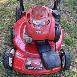 Lawn Mower Toro Recycler Ready Start Very Good Conditions Front Wheel Drive Self Propelled Ready For Work 