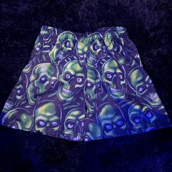 Bravest Studio Green Skull Shorts Size Small
