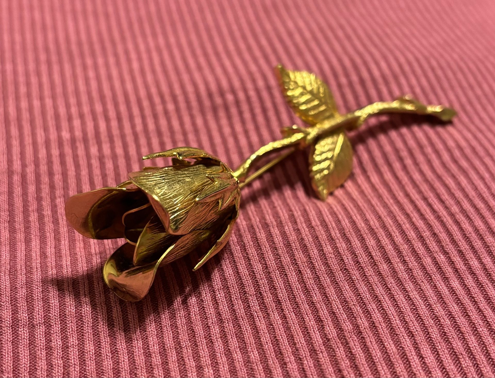 Gold Rose Pin Brooch Vintage