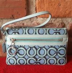 Coach wristlet authentic
