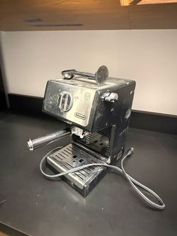 Delonghi espresso maker