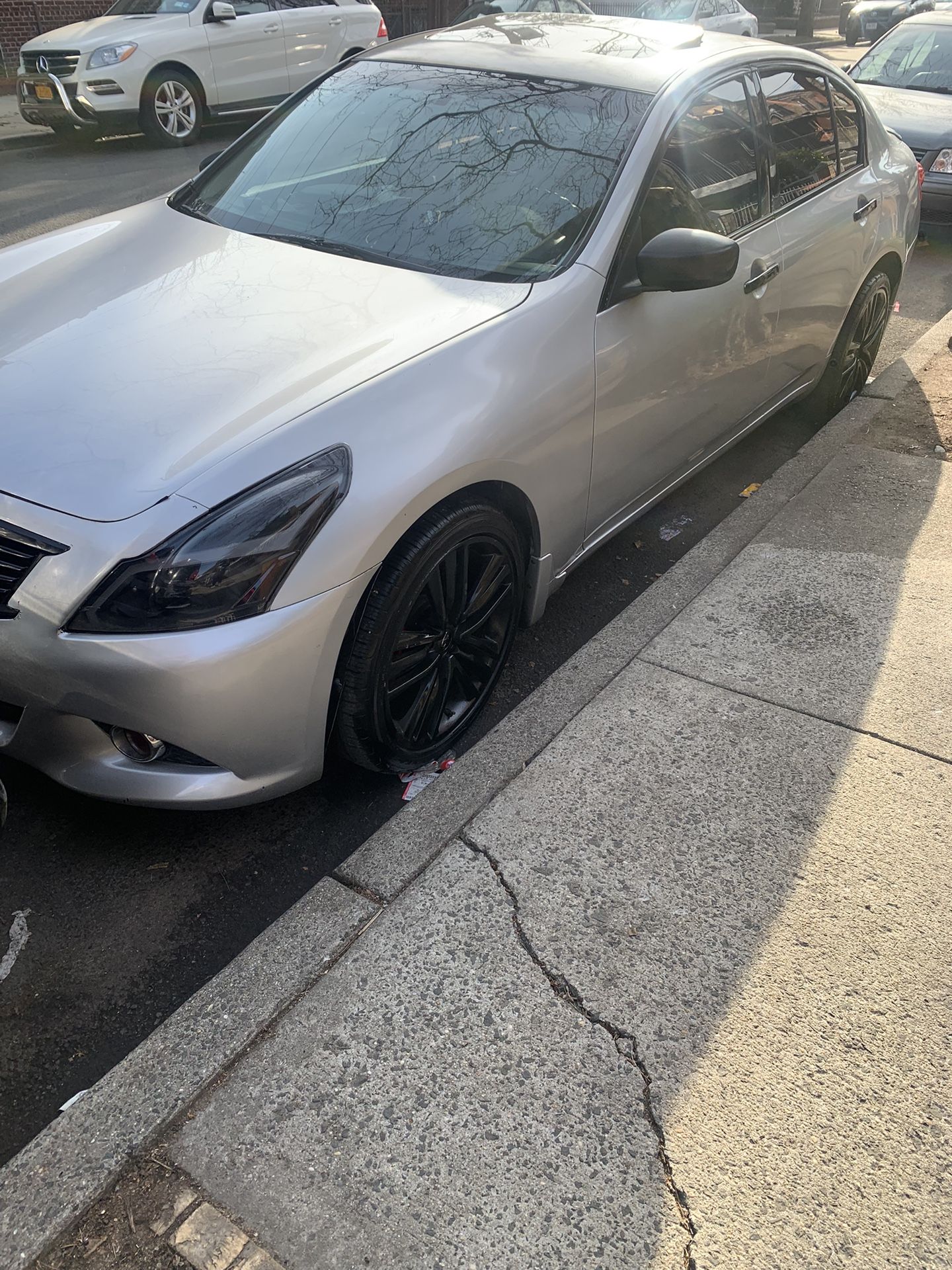 2011 Infiniti G37 Sedan