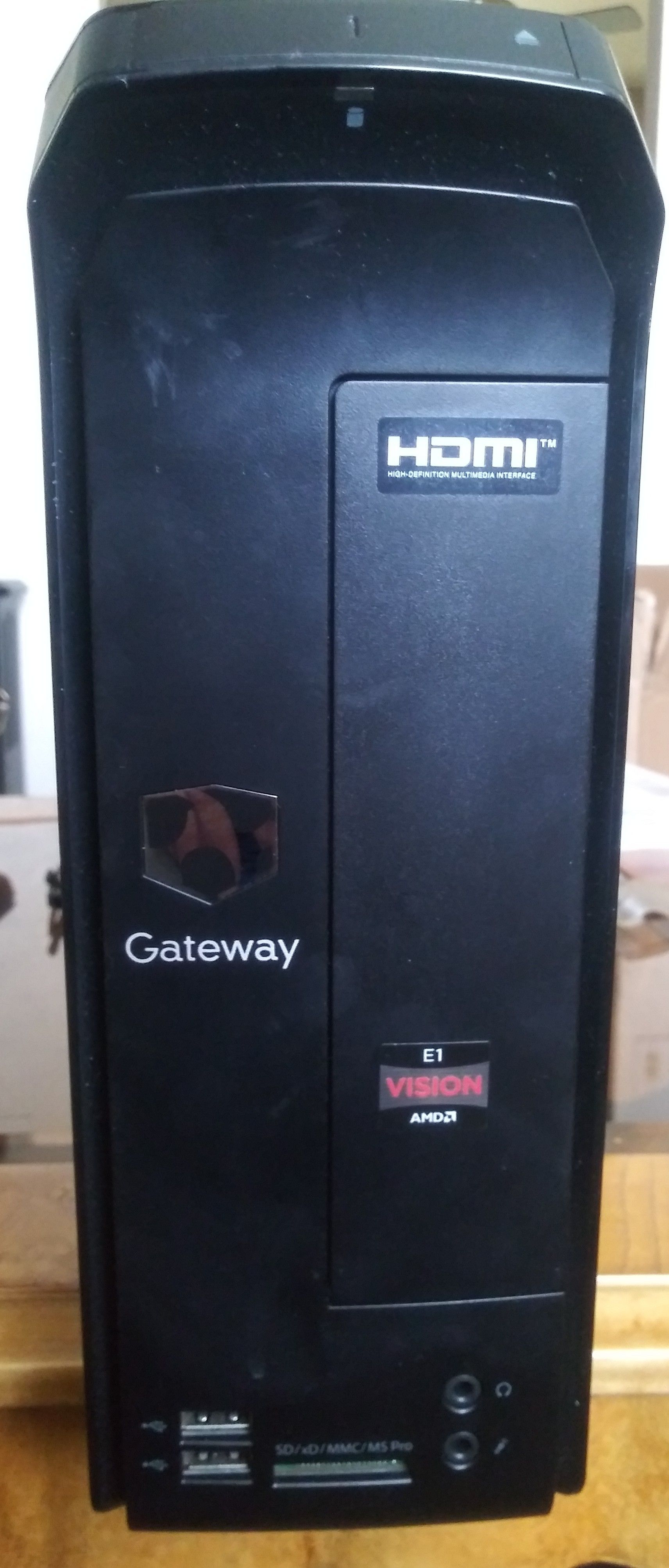 Gateway Windows 10 computer.