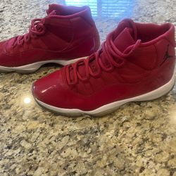 Size 11.5- Jordan 11 Retro Win Like '96 2017 