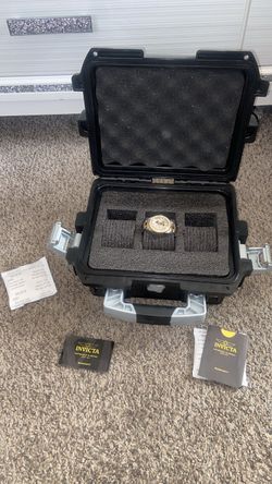 Invicta -Limited edition Mickey Mouse Watch