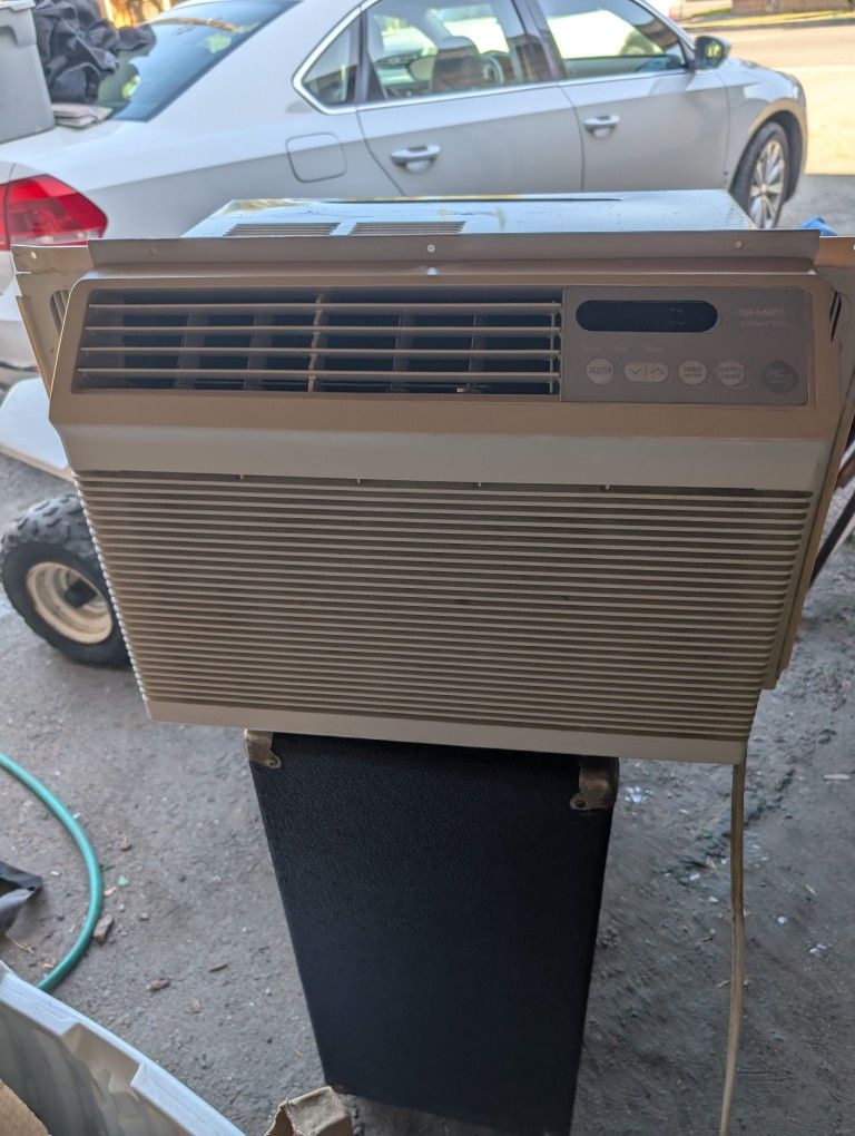 Sharp Window AC