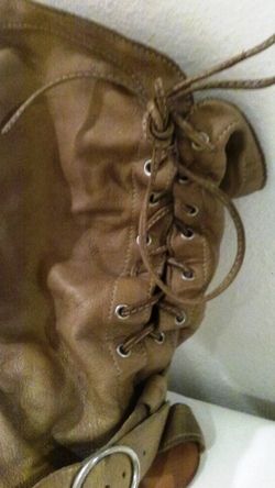 Open Toe Medium Tan Soft Leather Women’s Ladies Boots with Straps and Flat Heels - Size 6.5
