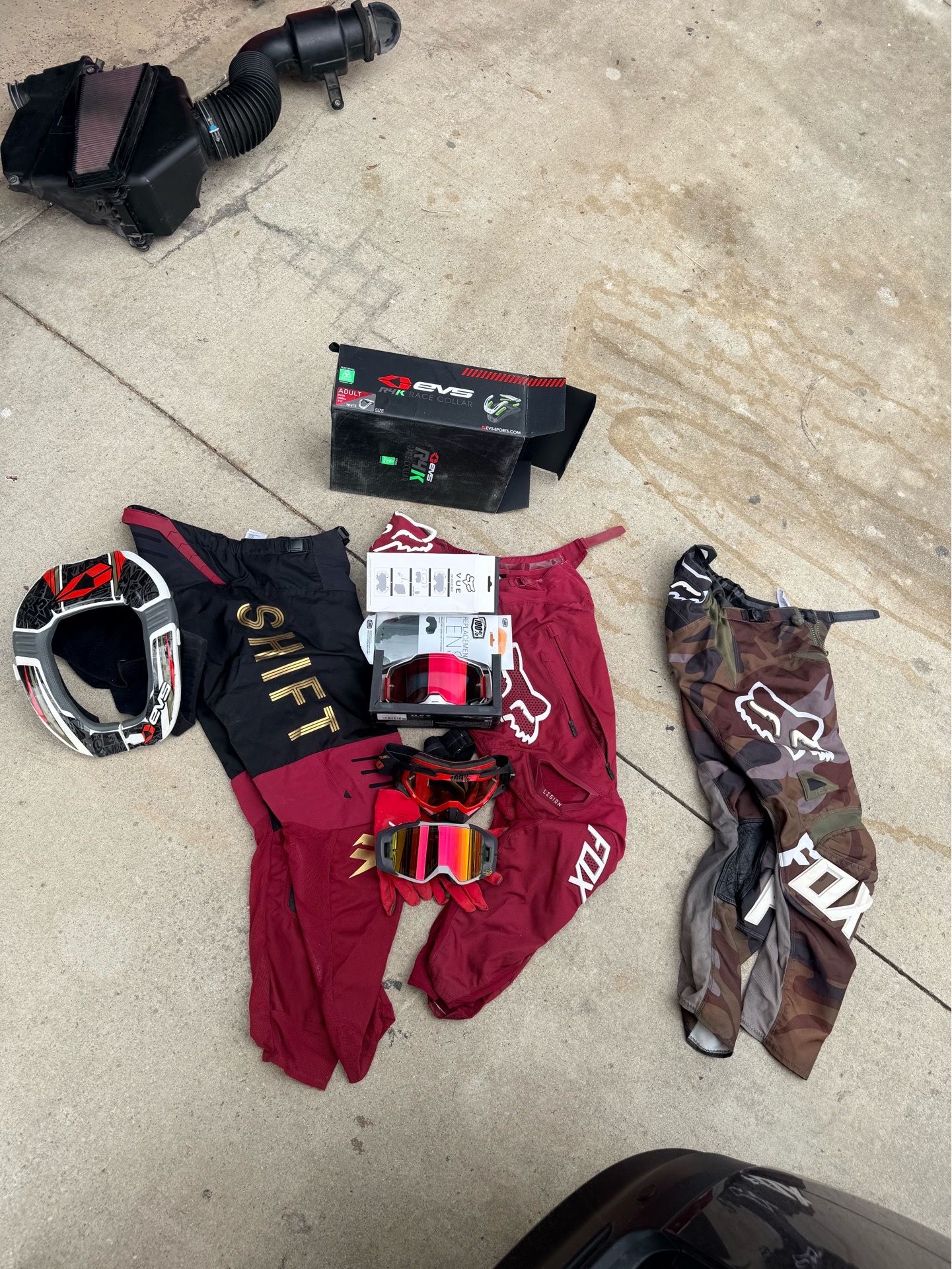 Fox riding gear for Sale in Fontana, CA - OfferUp