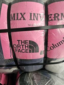 Paca de ropa de North Face Y Columbia gran liquidacion $550
