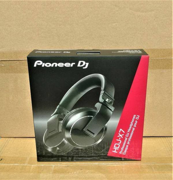 🚨 No Credit Needed 🚨 Pioneer Professional Studio Or Dj Headphones 50mm Drivers 1/4" Adapter 🚨 Payment Options Available 🚨 