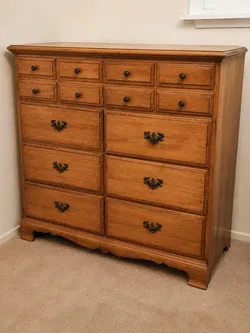 Traditional Solid Wood Dresser