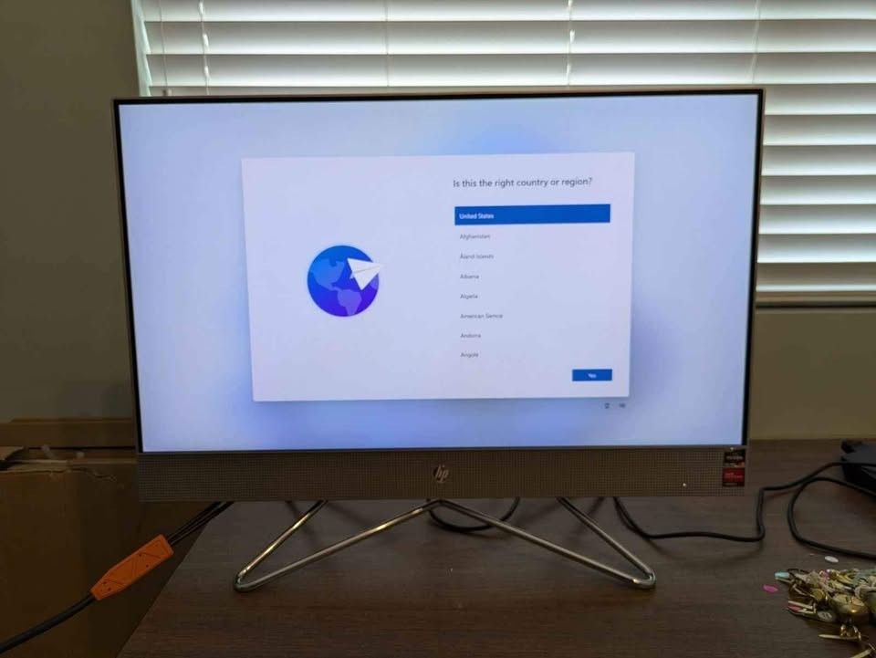 HP All-in-One Computer 24-dp0317c