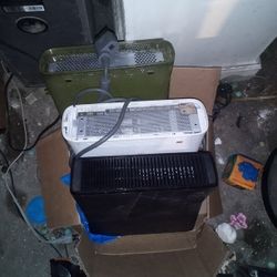 3 Game Console For Parts Not Sure What's Wrong With Them. buy All Three 