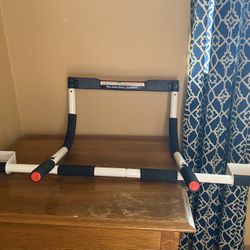 Pull Up Bar 