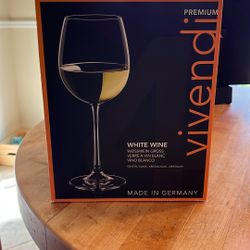 Wine Glasses BNIB