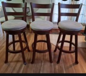 Barstools wood wd Suede seats 3pcs