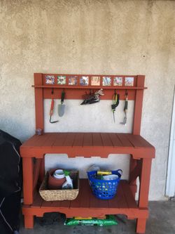 Potting table
