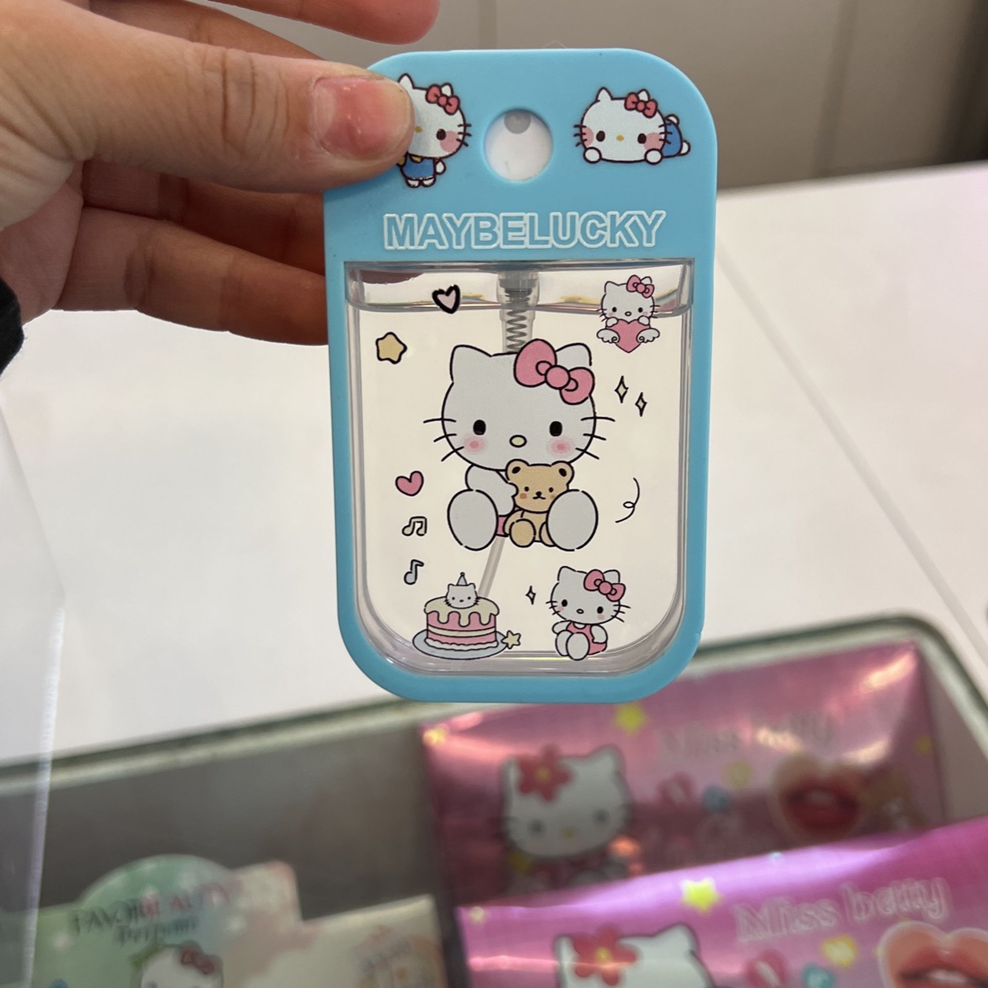 Hk Perfume