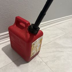 1 gallon gasoline container