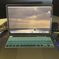 MacBook Pro 13 In 2020 
