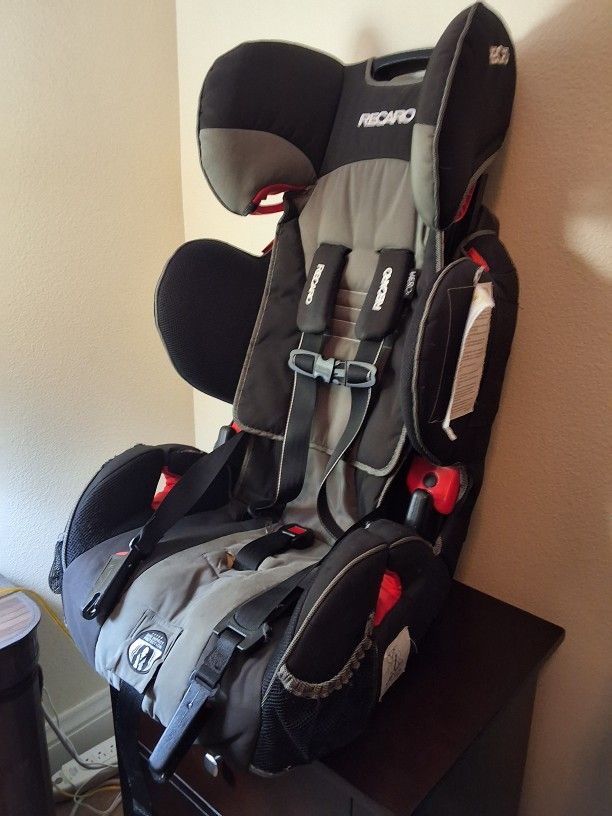 RECARO Performance SPORT Combination Harness to Booster