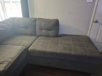 Sm/Med Greenish/Blueish Sectional