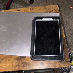Samsung tablet And Chromebook
