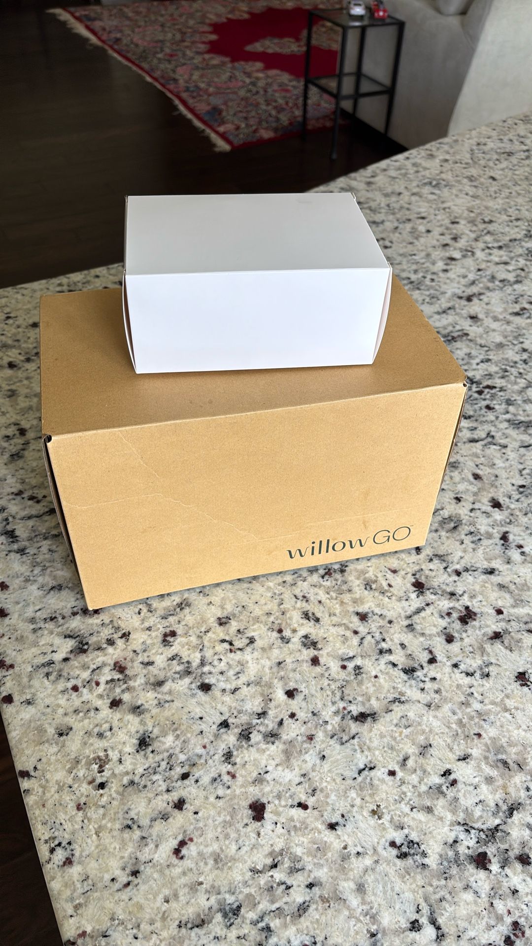 Willow go Breast Pump NEVER USED