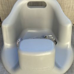 UpSeat Booster Seat