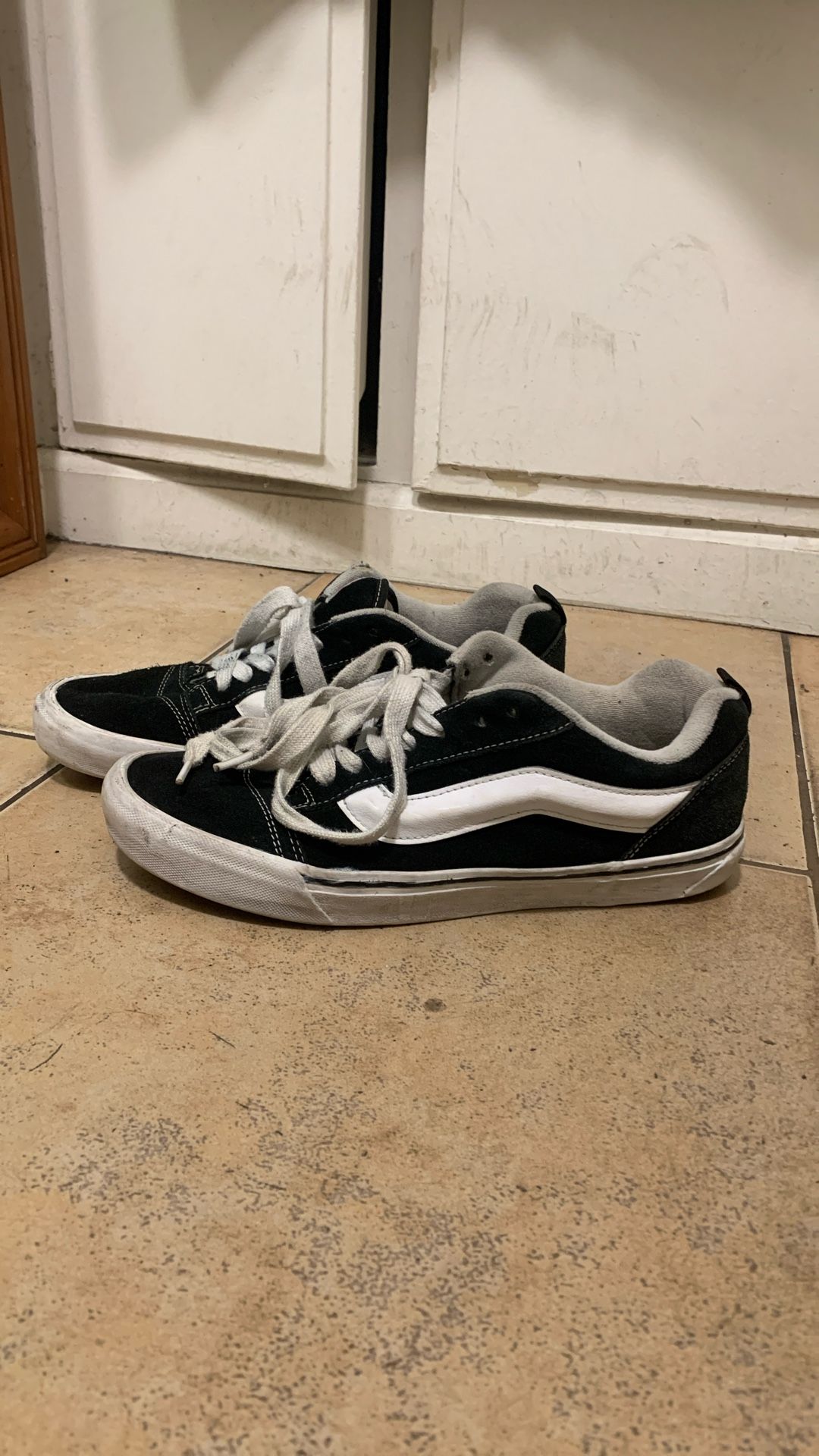 Vans Knu Skool Shoes