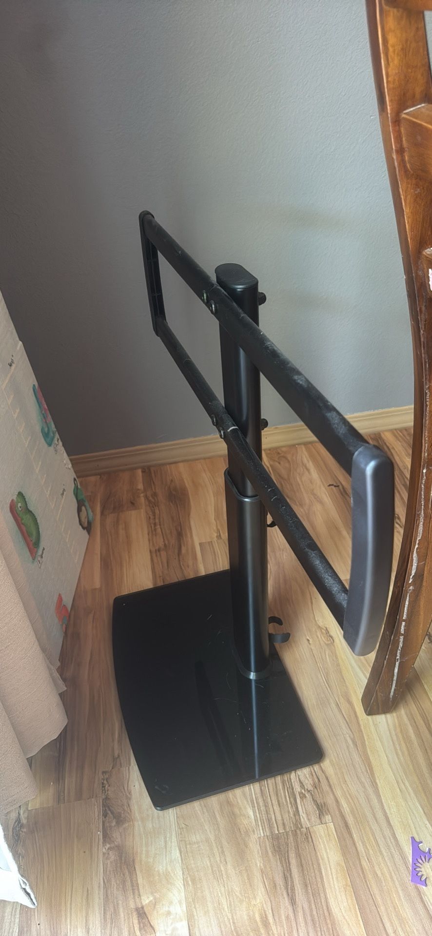 TV Stand And Mount