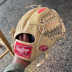 Rawlings Glove 