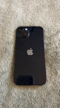 Black iPhone 13