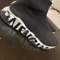 Balenciagas Graffiti Womens Size 8