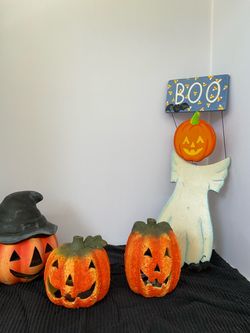 Halloween Decoration Set – 4 Pieces