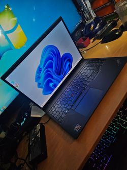 Lenovo Laptop PC. Ryzen 7 Pro. With Graphics 3.30GHz CPU. 32GB Ram DDR5 1TB NVMe M.2  GPU: Radeon Graphics