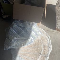 Bathroom Mats & Shower Curtain