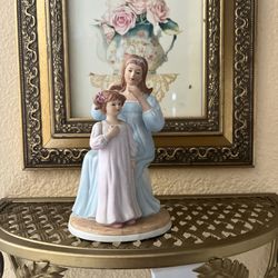 Vintage 1986 Mother’s Love  Mother And Daughter Figurine 