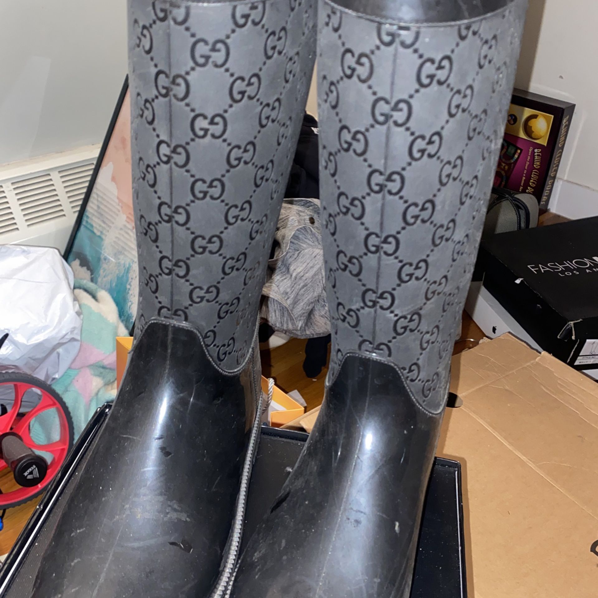 Women Gucci Rain Boots - Size 38 for Sale in The Bronx, NY - OfferUp