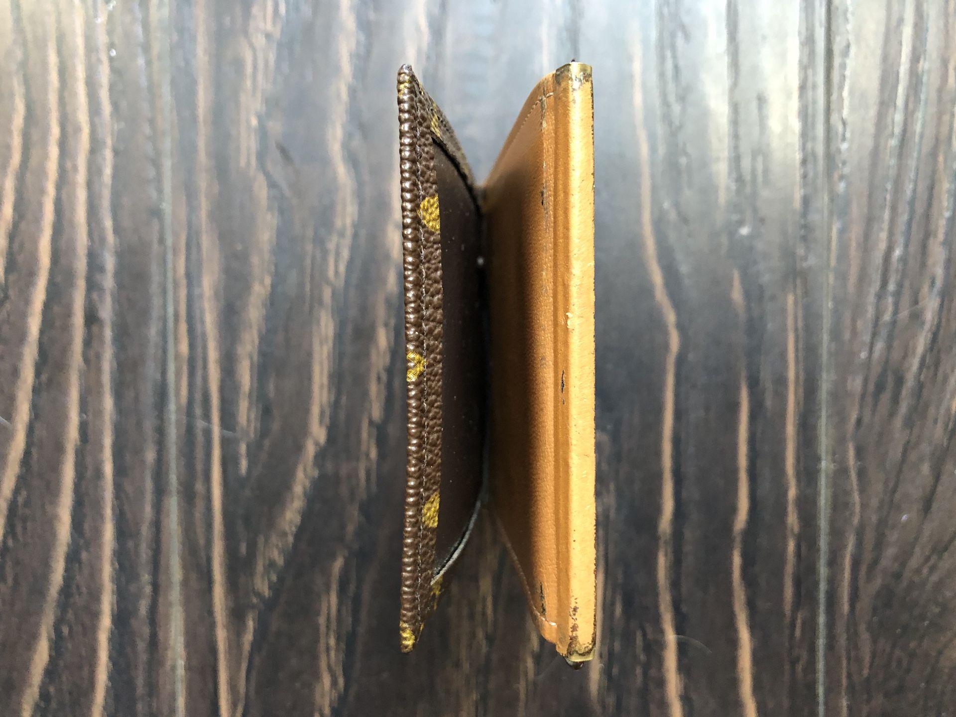 Louis Vuitton Pince Card Holder With Bill Clip Damier Cobalt in Canvas with  Silver-tone for Sale in West Hollywood, CA - OfferUp