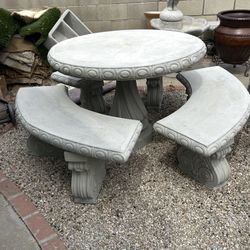 New Table With 3 Benches Made Out Of Cement 