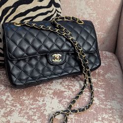 ✨ Authentic Chanel Bag for Sale ✨  