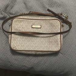 Used, Worn Out Michael kors Crossbody Bag