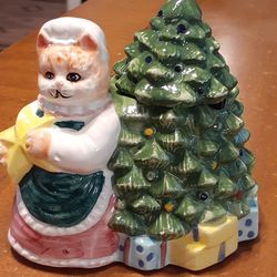 Vintage Kitty Creamer And Sugar Bowl Christmas Trees And More Holiday Items Sold Separately