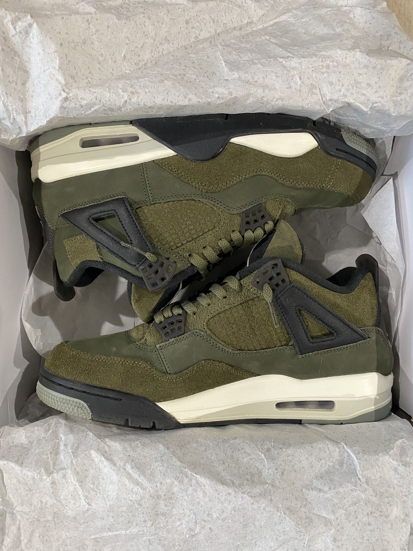 Jordan 4 
