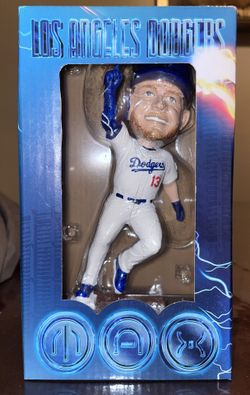 Max Muncy BOBBLEHEAD • $30