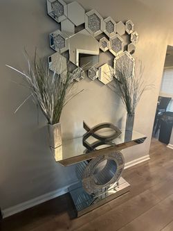 Mirrored Crushed Diamond Console Table & Matching Wall Mirror