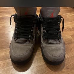 Jordan 4 Taupe haze